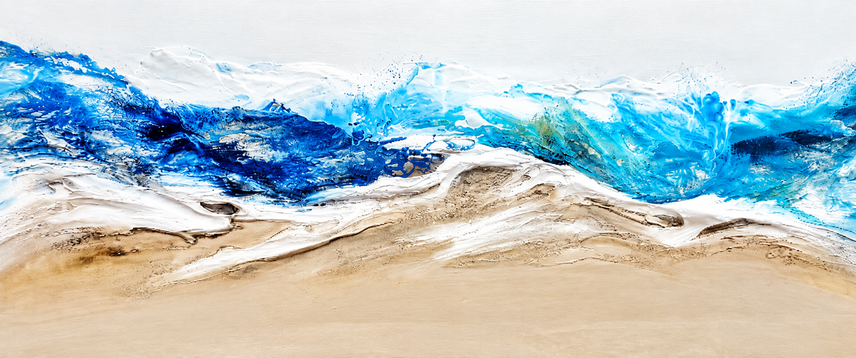 Ewaldi artwork: An elongated crest of vivid turquoise and deep blue surf sweeps over a pale sandy shore.